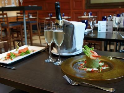 料理 クオリティ ホテル バットマンズ ヒル オン コリンズ メルボルンの写真