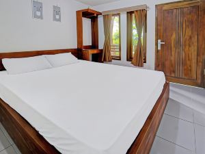 OYO 92275 Tastura Homestay