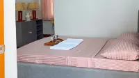 Leonilas Travellers Inn 일로일로 호텔