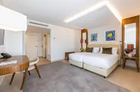 Regency Salgados Hotel & Spa Hotels in Guia
