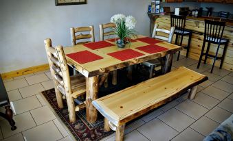 The Lodge at Duck Creek