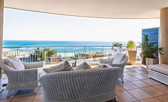3 on Camps Bay