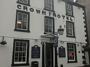 Crown Hotel