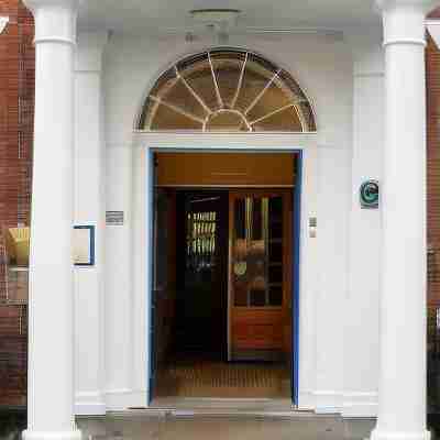 The Beverley Arms Hotel Hotel Exterior