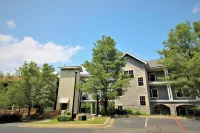 Branson's Great Rock Retreat Hotels in Scott Township
