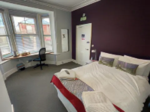 Arlan House, Central Basingstoke Hotel