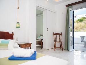 Adonis Hotel Naxos