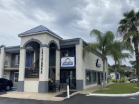 Days Inn by Wyndham Brunswick/St. Simons Area Hotels in Dock Junction