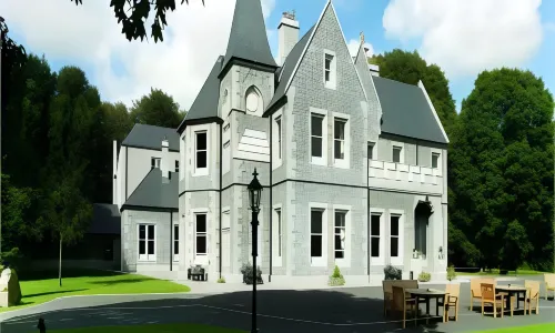 Mount Falcon Estate