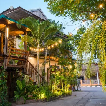 Huen Chang Puek Hotel