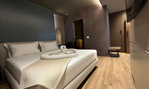 Hani I Gjelit Hotel, Korce
