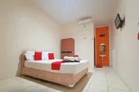 My Place Guest House Manado Hotel a Mokupa