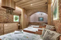 Talaria Resort&Spa فنادق في Garwolin County
