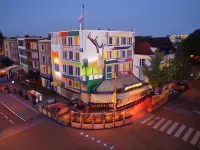 Hotel Credible Hotels near Radboud University Nijmegen