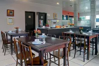 Kennedy Slim Hotel Hotels in Sao Jose