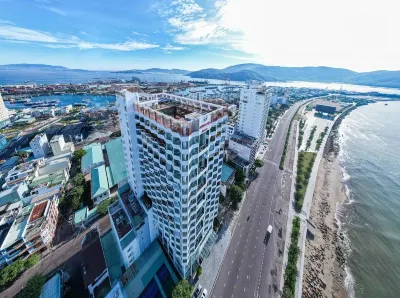 Huong Viet Hotel Quy Nhon - Beachfront