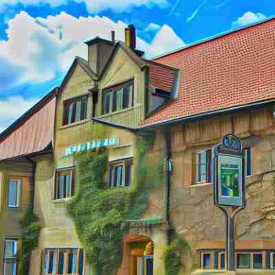 Mallyan Spout Hotel Hotel Exterior