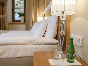 Hotel Alhambra
