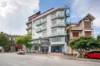 New Airport Hotels - con vista montagne