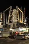 Hotel Apex Inn