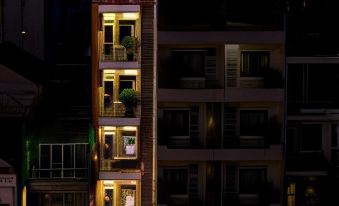 Dong Bao Hotel