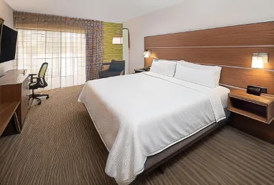 Holiday Inn Express Boca Raton-West Hotels near T.J. Maxx