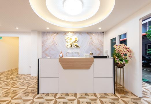 2. 로얄 BJ 호텔..