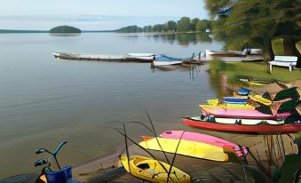 Elmhirst's Resort