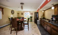 Home Place Inn