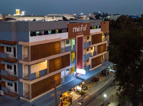 เซฟเฮาส์ นครสวรรค์