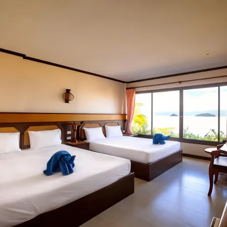 KaiBaeBeach GrandView Отели рядом с достопримечательностью «Namtok Khiri Phet»