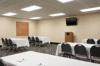 Baymont by Wyndham Elizabethtown Hotels in Elizabethtown