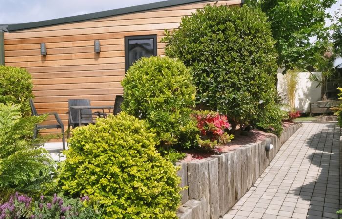 Quinlan & Cooke Boutique Townhouse and QCs Seafood Restaurant