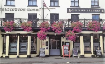 The Wellington Hotel