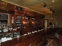 Eastern Slope Inn Resort - Bares