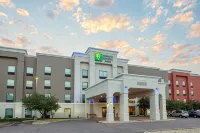 Holiday Inn Express & Suites Sioux City - Southern Hills Hotels near Lakeport Commons Shopping Center