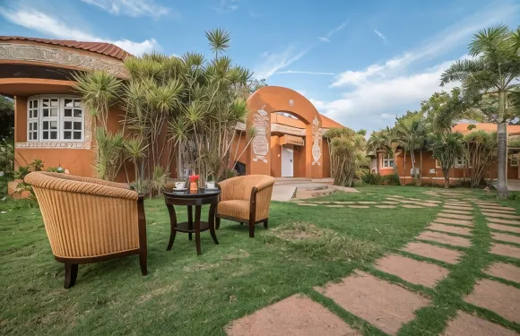 維傑斯里度假村暨傳統文化村