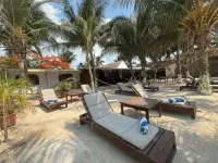 La Diosa Kali Beach Front Hotel