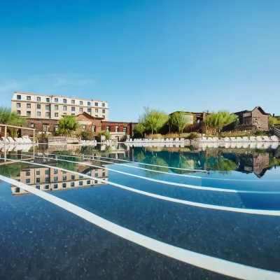 PortAventura Hotel Gold River -Includes unlimited access PortAventura Park & 1 access Ferrari Land Hotels near Beach El Paraiso