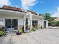 Robiu Bed & Breakfast Hotels in Banyuwangi Sub-District