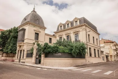 Hôtel le Mosaïque Hotels in Vinassan