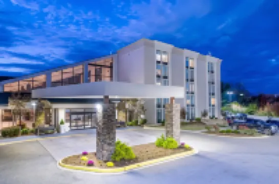 Candlewood Suites ROANOKE AIRPORT by IHG Hotel di 