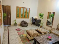 Kridha Holidays Homestay with Kitchen