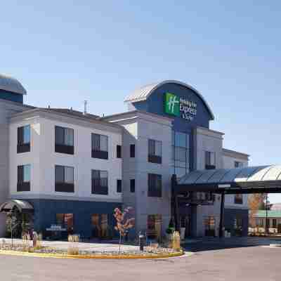 智選假日套房飯店岩泉綠河 Hotel Exterior