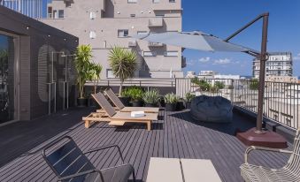 Florentin House