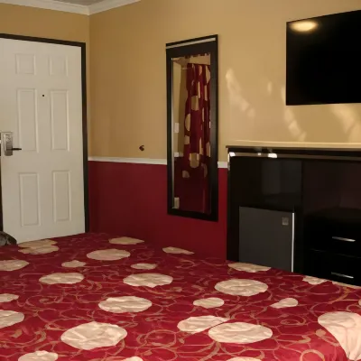 Rivera Inn & Suites Motel