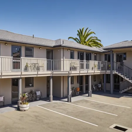 Blenheim Palms Motel