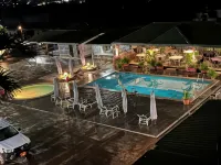 Prodiges Hôtel - piscina