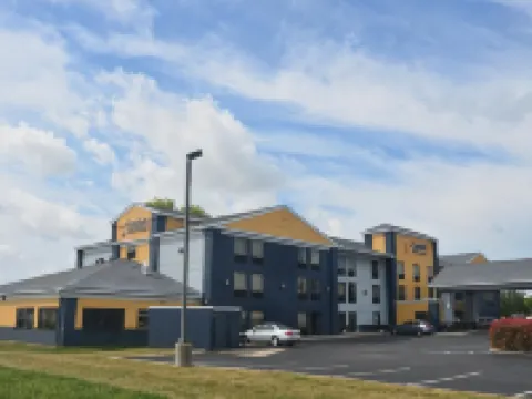 Comfort Inn & Suites Maumee - Toledo I80-90 Hoteles en Maumee