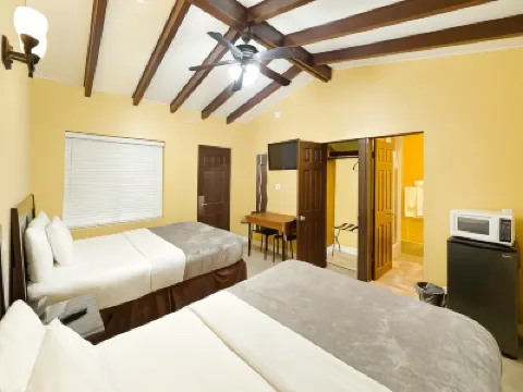 El Patio Inn - Near Universal Studios Hollywood Hotels near Universal City Overlook